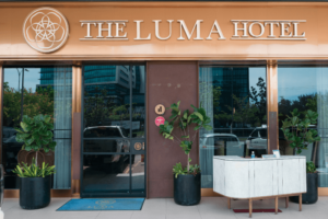 The LUMA Hotelの外観