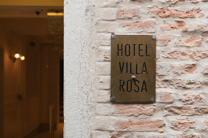 hotelvillarosaの外観