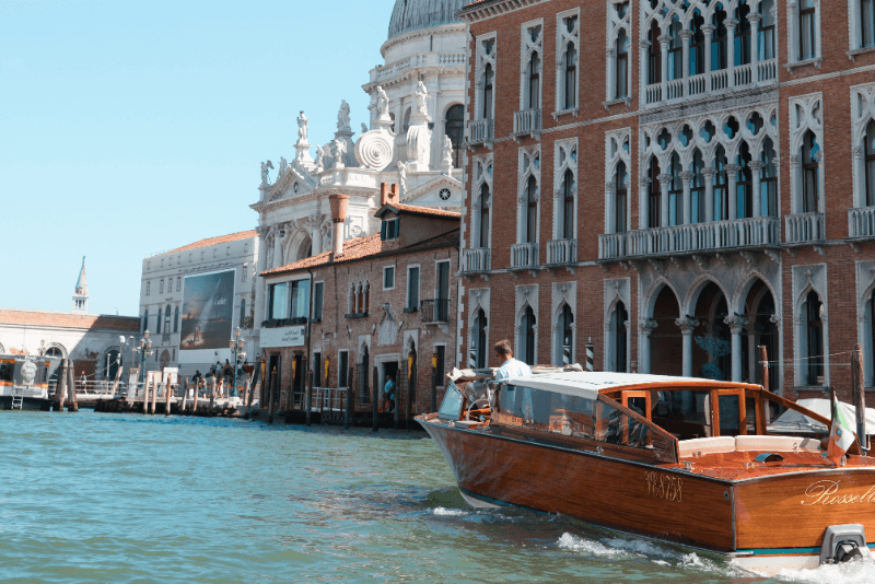 ベネチアのゴンドラ01